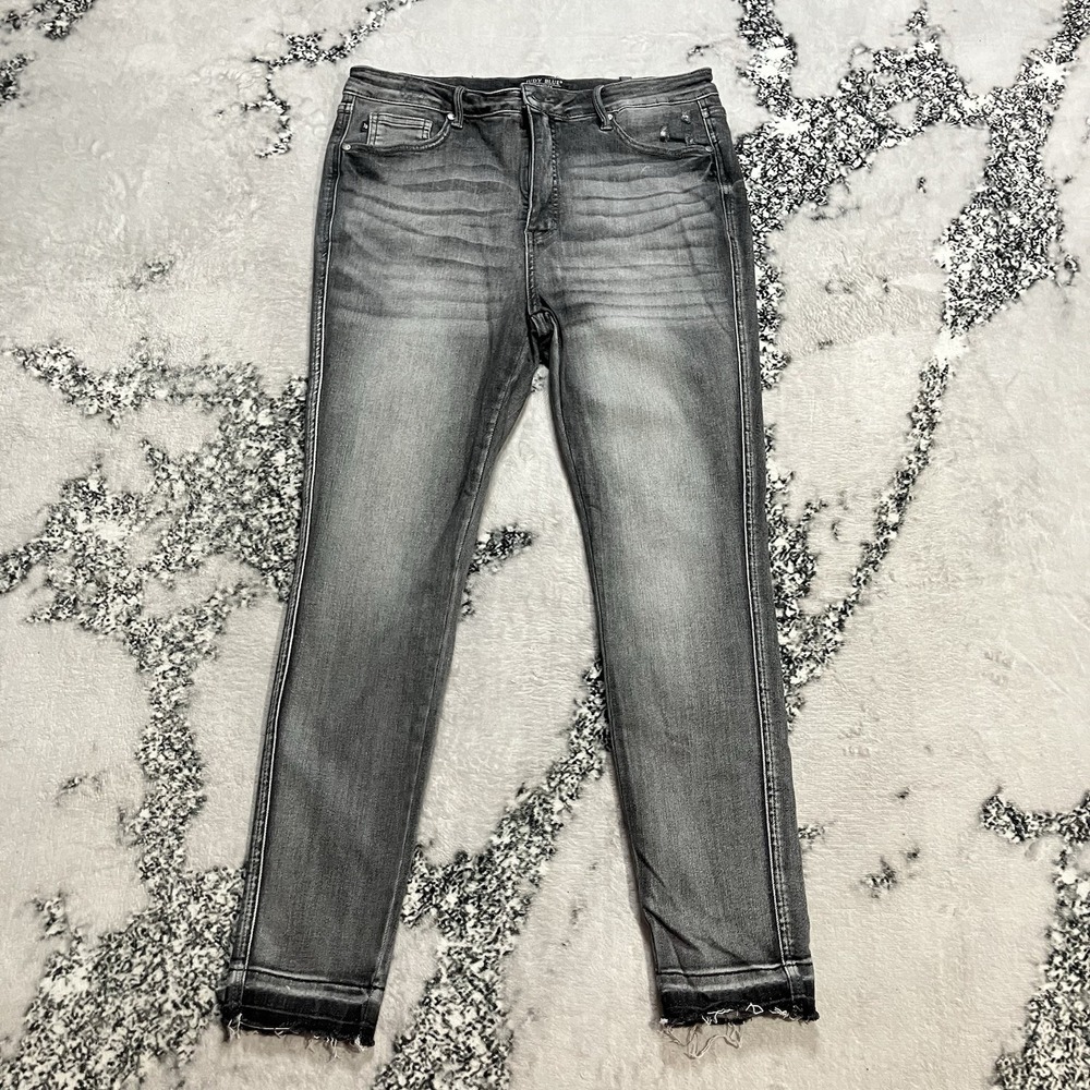 Judy‎ Blue Skinny Jeans Womens Sz 13/31 Gray Wash Stretch Distressed Raw Hem